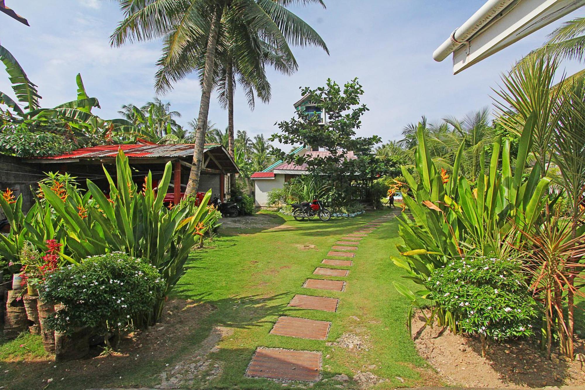 Villa Consolacion Resort General Luna  Exterior photo