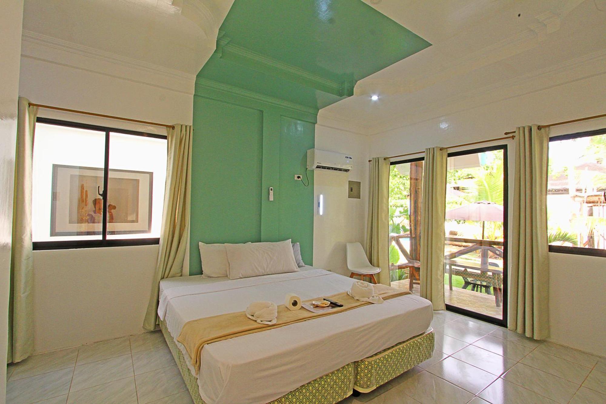 Villa Consolacion Resort General Luna  Exterior photo